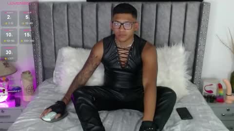 Tom online show from December 17, 2024, 1:07 am