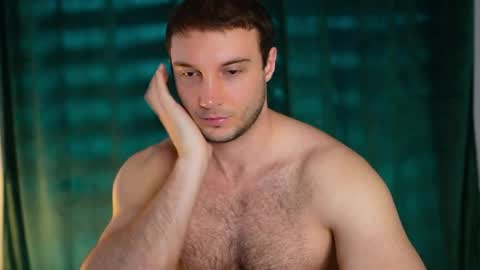Tom online show from June 3, 2026, 5:54 am