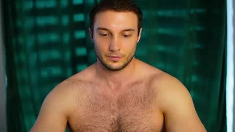 Tom online show from June 5, 2026, 6:52 am