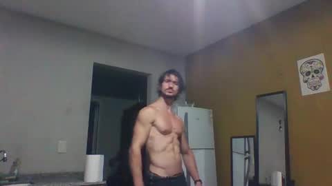 Snapshot of tom_show chatting on February 13, 2025, 12:46 am tom_show online show from February 13, 2025, 12:46 am