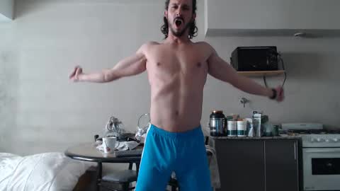 Snapshot of tom_show chatting on November 5, 2025, 8:42 pm tom_show online show from November 5, 2025, 8:42 pm