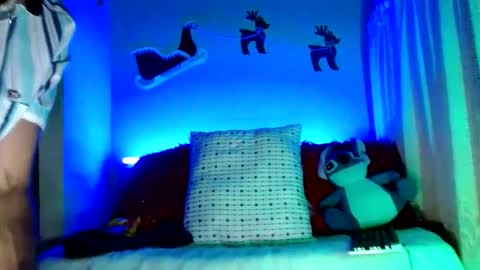 Snapshot of tomas_gerauld chatting on December 23, 2024, 2:02 am tomas gerauld. make me happy with 10000 tokens online show from December 23, 2024, 2:02 am