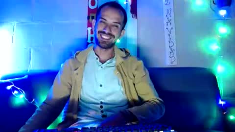 Snapshot of tomas_gerauld chatting on December 24, 2024, 3:05 am tomas gerauld. make me happy with 10000 tokens online show from December 24, 2024, 3:05 am