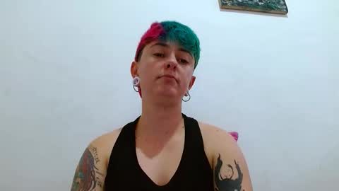 Blue online show from November 27, 2025, 8:44 pm