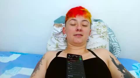 Blue online show from January 8, 2026, 7:05 pm