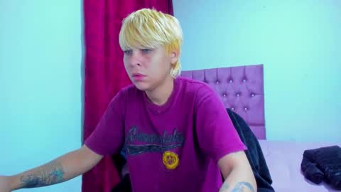 Snapshot of tomboygirl69 chatting on October 19, 2025, 9:15 pm tomboygirl69 online show from October 19, 2025, 9:15 pm