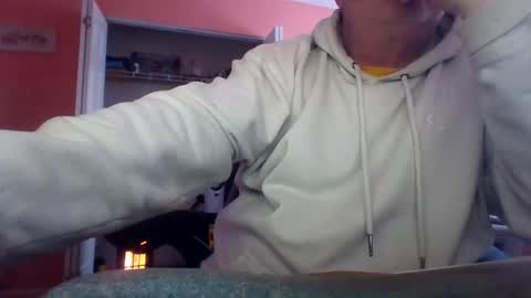 Snapshot of tomcat4848 chatting on February 4, 2026, 7:42 pm tomcat4848 online show from February 4, 2026, 7:42 pm