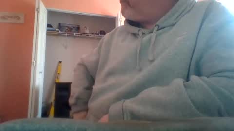 tomcat4848 online show from April 15, 2026, 4:03 pm