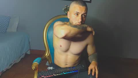 tomDavisXl online show from November 29, 2025, 12:13 am