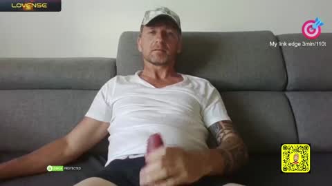 Snapshot of tomhardic chatting on January 28, 2025, 9:19 am TOM online show from January 28, 2025, 9:19 am