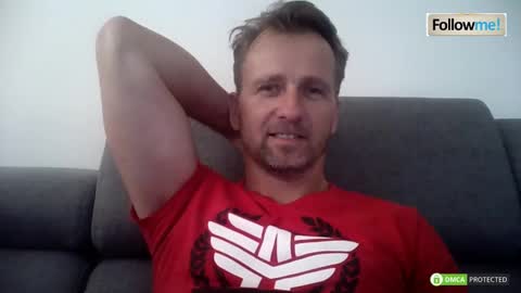 Snapshot of tomhardic chatting on September 23, 2025, 7:50 pm TOM online show from September 23, 2025, 7:50 pm