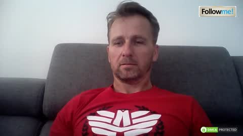 Snapshot of tomhardic chatting on October 6, 2025, 4:54 am TOM online show from October 6, 2025, 4:54 am