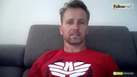 Snapshot of tomhardic chatting on October 7, 2025, 4:53 am TOM online show from October 7, 2025, 4:53 am