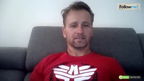 Snapshot of tomhardic chatting on October 10, 2025, 11:15 pm TOM online show from October 10, 2025, 11:15 pm