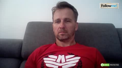 Snapshot of tomhardic chatting on October 14, 2025, 8:04 am TOM online show from October 14, 2025, 8:04 am