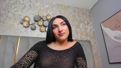 Snapshot of tomlondon_ chatting on January 15, 2025, 3:07 pm online show from January 15, 2025, 3:07 pm