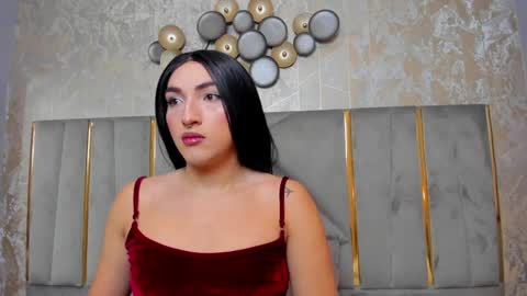 Snapshot of tomlondon_ chatting on February 5, 2025, 11:44 am online show from February 5, 2025, 11:44 am