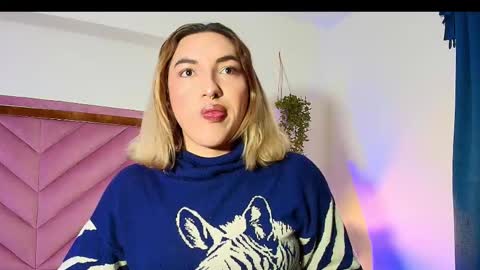 Snapshot of tomlondon_ chatting on September 30, 2025, 12:10 pm online show from September 30, 2025, 12:10 pm