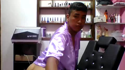 Snapshot of tomm_kors chatting on October 17, 2025, 3:53 am tomm online show from October 17, 2025, 3:53 am