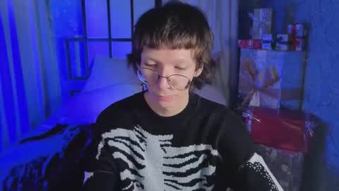 Tommie online show from November 22, 2025, 12:59 pm