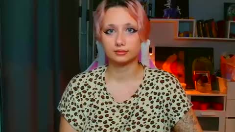 Galadriel online show from March 12, 2025, 5:28 pm