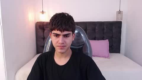 Tommy  online show from January 10, 2025, 2:02 pm