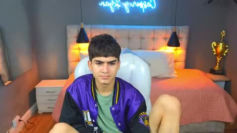 Tommy  online show from March 9, 2025, 6:50 am