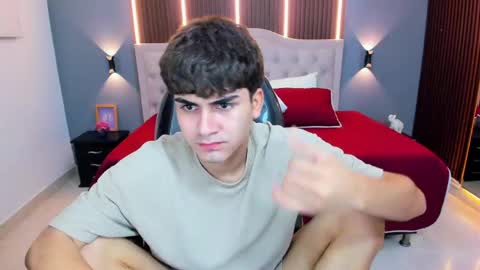 Snapshot of tommy18__ chatting on May 27, 2026, 3:25 am Tommy online show from May 27, 2026, 3:25 am