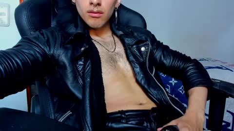 Twitter BreddTommy IG tommy bredd online show from January 31, 2025, 9:48 pm