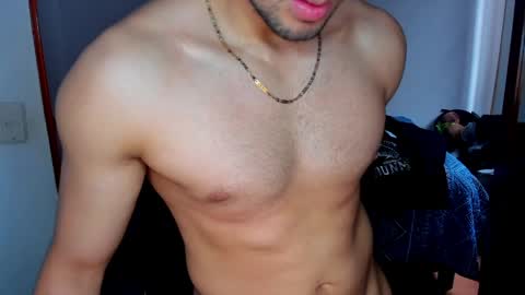 Twitter BreddTommy IG tommy bredd online show from April 11, 2026, 4:44 pm