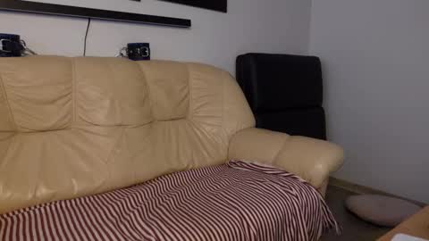 Snapshot of tommy_burnzzz chatting on December 16, 2024, 9:14 am tommy burnzzz online show from December 16, 2024, 9:14 am