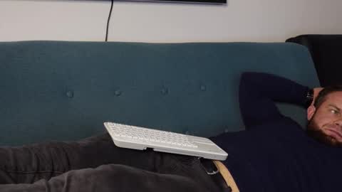 Snapshot of tommy_burnzzz chatting on January 2, 2025, 10:16 am tommy burnzzz online show from January 2, 2025, 10:16 am