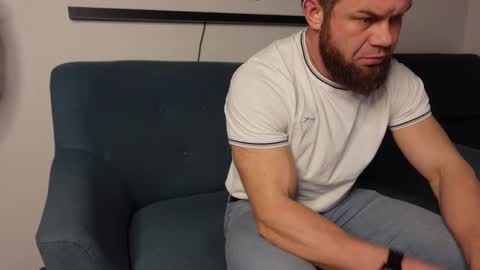 Snapshot of tommy_burnzzz chatting on January 4, 2025, 2:46 am tommy burnzzz online show from January 4, 2025, 2:46 am