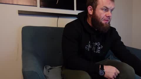 Snapshot of tommy_burnzzz chatting on February 10, 2025, 2:52 am tommy burnzzz online show from February 10, 2025, 2:52 am