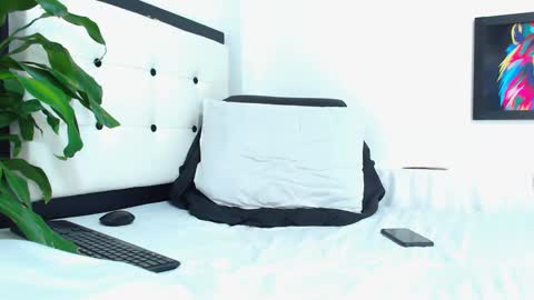 tommy online show from February 6, 2025, 8:56 pm