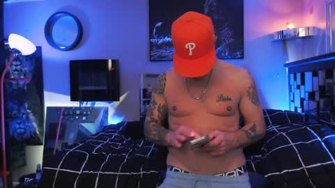 Snapshot of tommy_knuckles chatting on December 27, 2024, 8:35 am Tommy online show from December 27, 2024, 8:35 am