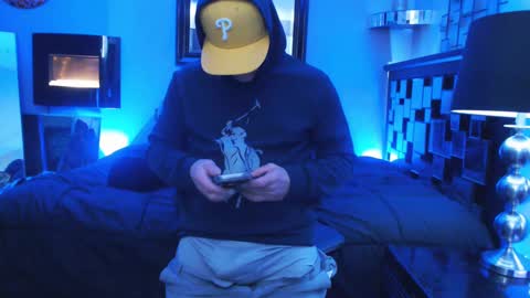 Snapshot of tommy_knuckles chatting on February 22, 2025, 9:01 am Tommy online show from February 22, 2025, 9:01 am