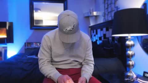 Snapshot of tommy_knuckles chatting on February 23, 2025, 7:22 am Tommy online show from February 23, 2025, 7:22 am