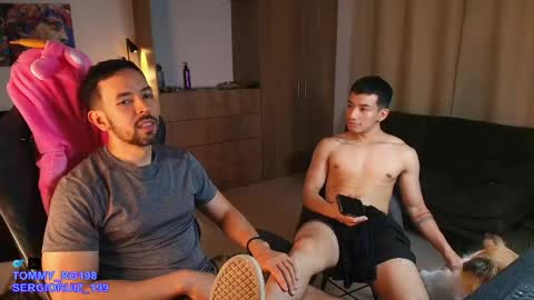 tommy_raym0ndg online show from May 27, 2026, 8:28 pm