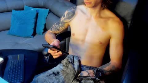 Tommy Slater online show from January 28, 2025, 12:05 am