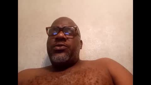 Snapshot of tommyboy771 chatting on February 21, 2025, 1:55 pm tommyboy online show from February 21, 2025, 1:55 pm