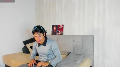 tommyhot7 online show from June 8, 2026, 1:28 am