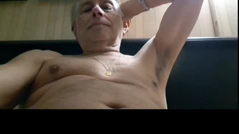 tommylecock online show from February 3, 2025, 10:25 am