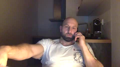 Thomas Fit online show from January 2, 2025, 9:28 pm