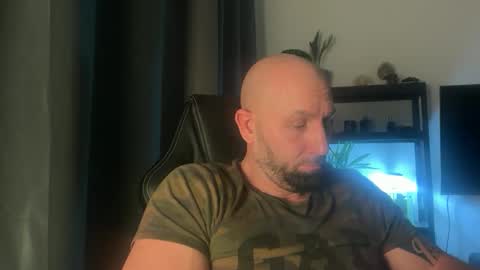 Thomas Fit online show from October 28, 2025, 8:22 pm