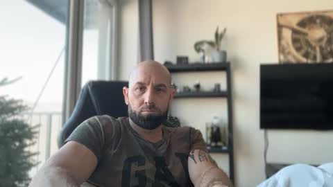 Thomas Fit online show from January 6, 2026, 9:35 am