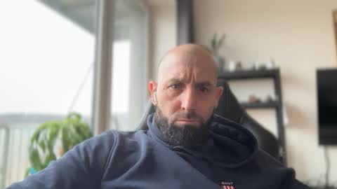 Thomas Fit online show from February 18, 2026, 7:37 am