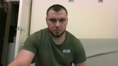 tommyy19901 online show from December 12, 2024, 7:26 pm