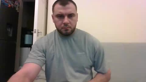 tommyy19901 online show from January 12, 2025, 6:16 pm