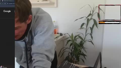 Snapshot of tomroth1 chatting on April 16, 2026, 2:40 pm Rene NRW69 online show from April 16, 2026, 2:40 pm